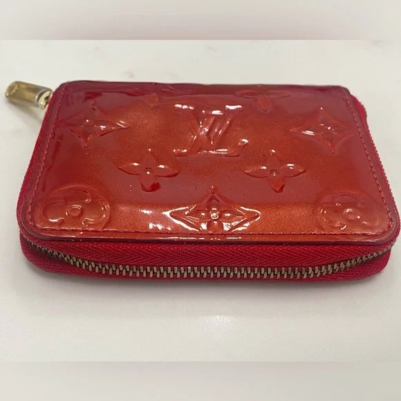 Louis vuitton cherry red vernis mini wallet / card holder - Picture 3 of 4